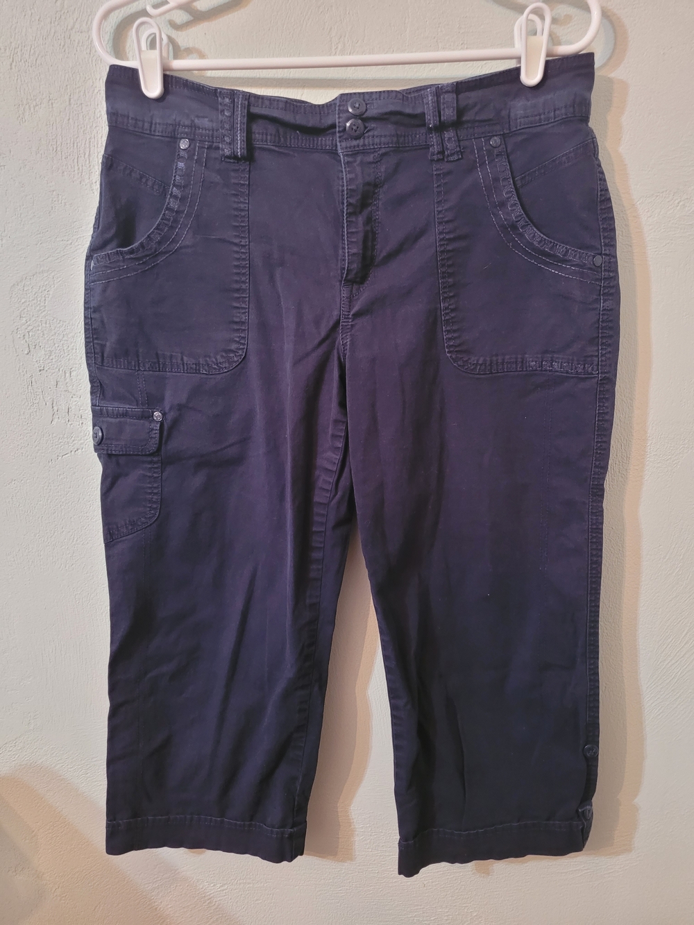 Gloria Valderbilt All Around Slimming Effect Cropped Pants Size 12!